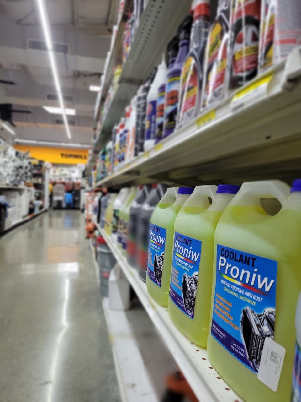 Proniw Coolant — Fabricantes Dominicanos